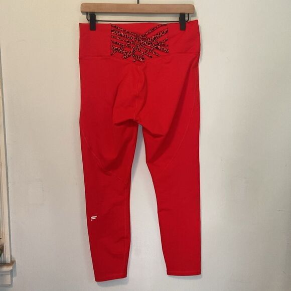 Fabletics Red Criss Cross Back Powerhold Leggings Size Medium - Picture 4 of 7